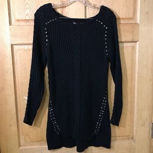 CHELSEA AND THEODORE SWEATER WITH STUDS